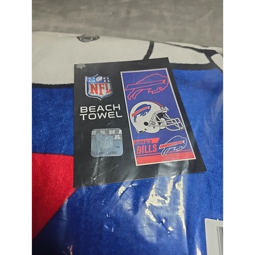 Buffalo Bills Pool Or  Beach Towel 28 X 58 Inches New Officially Licensed